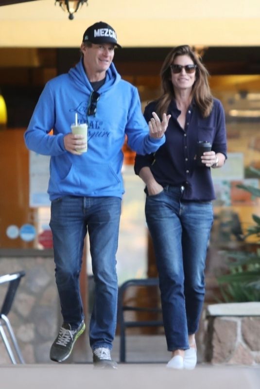 CINDY CRAWFORD and Rande Gerber at Sunlife Organics in Los Angeles 01/19/2019