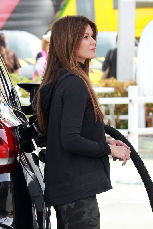 DANIELLE VASINOVA at a Gas Station in Studio City 01/20/2019