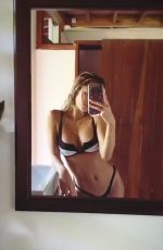 DELILAH HAMLIN - Instagram Pictures 01/03/2019