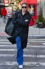 DOUTZEN KROES Out Shopping in New York 01/25/2019