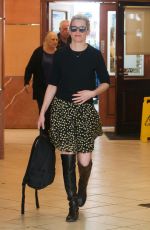 ELIZABETH BANKS Out for Lunch in Beverly Hills 01/22/2019