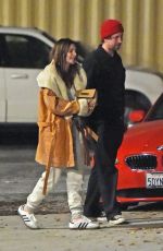 EMILY RATAJKOWSKI Leaves Colombo