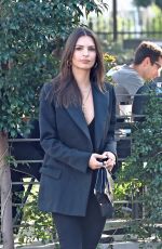 EMILY RATAJKOWSKI Out for Lunch in Los Angeles 01/30/2019