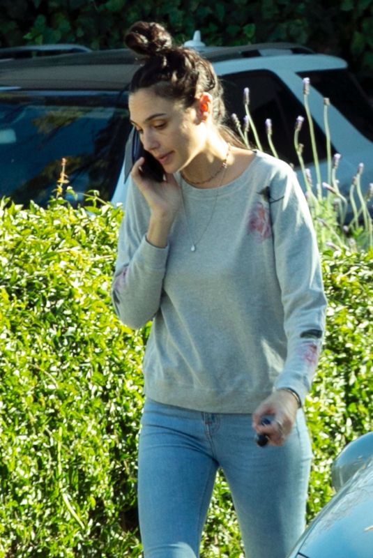 GAL GADOT Out and About in Los Angeles 01/24/2019