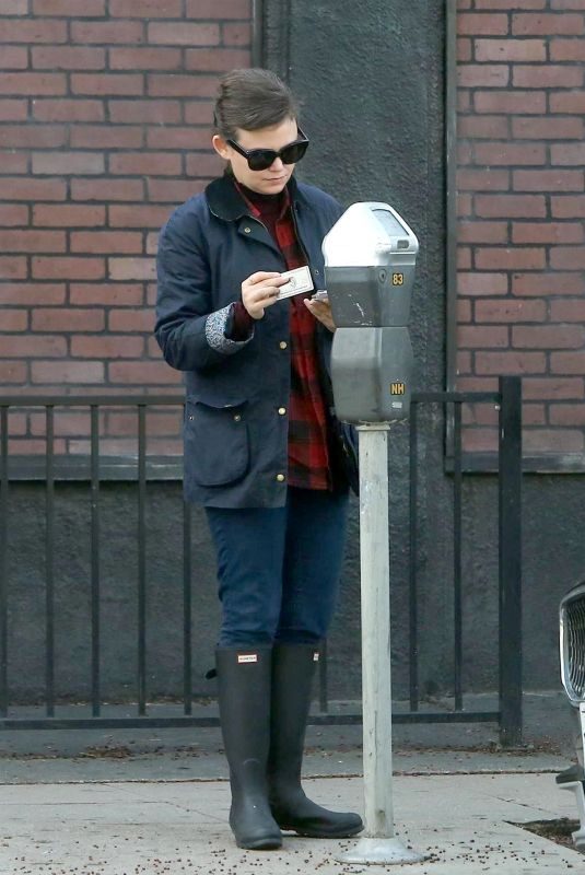 GINNIFER GOODWIN Out and About in Los Angeles 01/08/2019