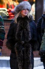 GOLDIE HAWN and Kurt Russell Out and About in Aspen 01/01/2019