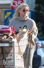 GUKARY DUFF Shopping at Ralph