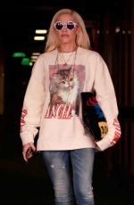 GWEN STEFANI Leaves a Medical Building in Beverly Hills 01/23/2019