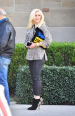 GWEN STEFANI Out and About in Los Angeles 01/27/2019