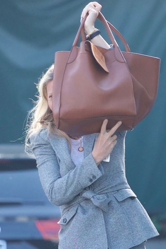 GWYNETH PALTROW Hiding Her Face Out in Brentwood 01/10/2019