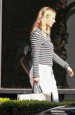 GWYNETH PALTROW Out in Los Angeles 01/21/2019