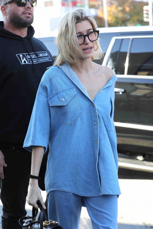 HAILEY BIEBER Out for Lunch in West Hollywood 01/09/2019