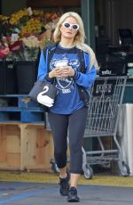 HOLLY MADIOSON Leaves Whole Foods in Los Angeles 01/11/2019