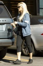 HOLLY MADISON Leaves Gelson