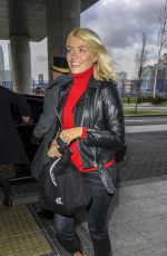 HOLLY WILLOGHBY Arrives at O2 Hotel in London 01/22/2019