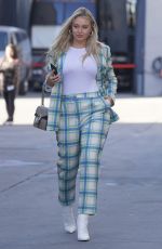 ISKRA LAWRENCE Out and About in Los Angeles 01/04/2019