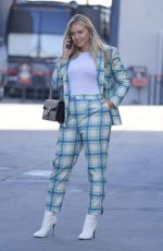 ISKRA LAWRENCE Out and About in Los Angeles 01/04/2019