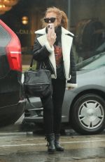 ISLA FISHER Out for Lunch at Le Pain Quotidien in West Hollywood 01/16/2019