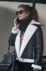ISLA FISHER Out for Lunch at Le Pain Quotidien in West Hollywood 01/16/2019