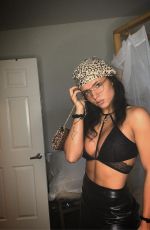 JADE CHYNOWETH - Instagram Pictures 01/02/2019