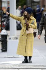 JENNA LOUISE COLEMAN Shopping at Wholefoods in New York 01/10/2019