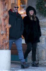 JENNIFER ANISTON Out and About in Jackson Hole 01/02/2019