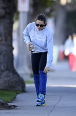 JENNIFER GARNER Out and About in Santa Monica 01/09/2019