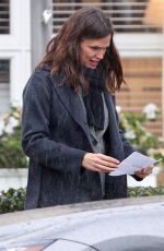 JENNIFER GARNER Out in Los Angeles on a Rainy Day 01/15/2019