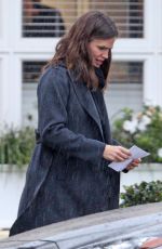 JENNIFER GARNER Out in Los Angeles on a Rainy Day 01/15/2019