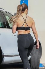 JENNIFER LOPEZ at a Gym in Venice Beach 01/01/2019