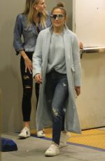 JENNIFER LOPEZ Shopping at Tom Ford in Beverly Hills 12/31/2018