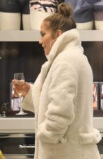 JENNIFER LOPEZ Shopping at Tom Ford in Beverly Hills 12/31/2018