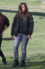 JESSICA ALBA and GABRIELLE UNION on the Set of L.A.