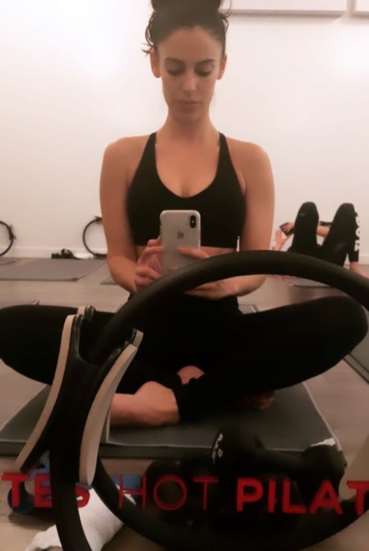 JESSICA LOWNDES - Instagram Picture and Video 01/13/2019