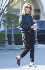 JULIA BROEBRTS Out and About in Calabasas 01/25/2019