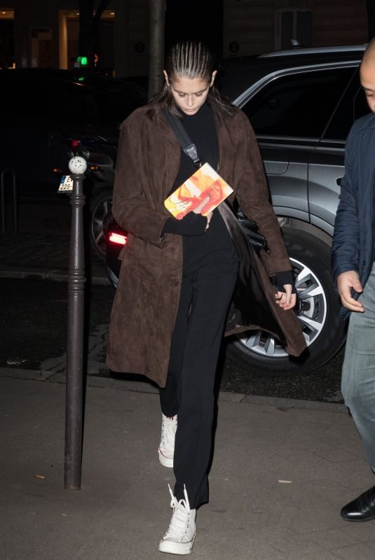 KAIA GERBER Arrives at Her Hotel in Paris 01/21/2019