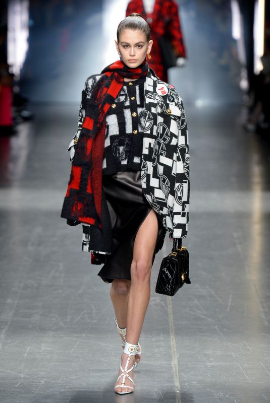 KAIA GERBER at Versace Runway Show at Milan Fashion Week 01/12/2019
