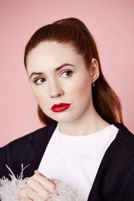 KAREN GILLAN for Bustle, January 2019