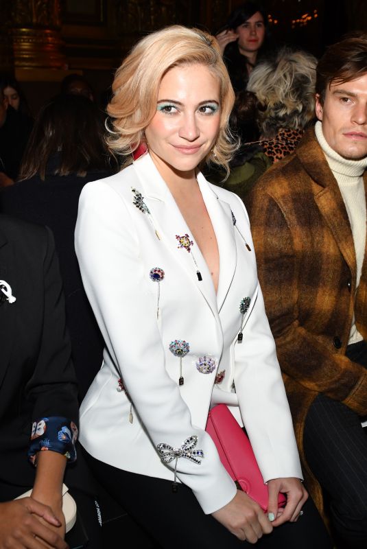 KAT GRAHAM and PIXIE LOTT at Schiaparelli Haute Couture Fashion Show in Paris 01/21/2019