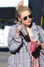 KATE HUDSON Out and About in Los Angeles 01/22/2019