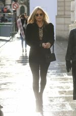 KATE MOSS Out and About in Paris 01/17/2019