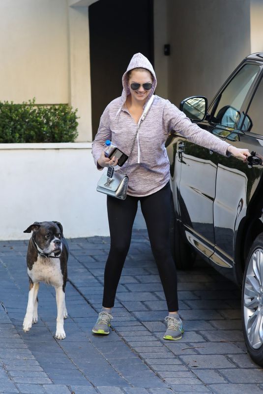 KATE UPTON Out with Her Dog in Beverly Hills 01/03/2019