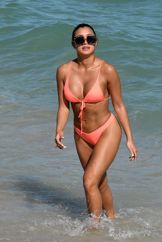 KAZIMIR CROSSLEY in Bikini at a Beach in Miami 02/01/2019
