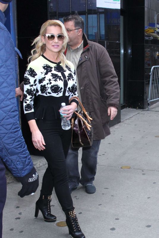 KELLIE PICKLER Leaves Good Morning America in New York 01/10/2019