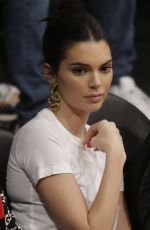 KENDALL JENNER at 76ers vs LA Lakers Game in Los Angeles 01/29/2019