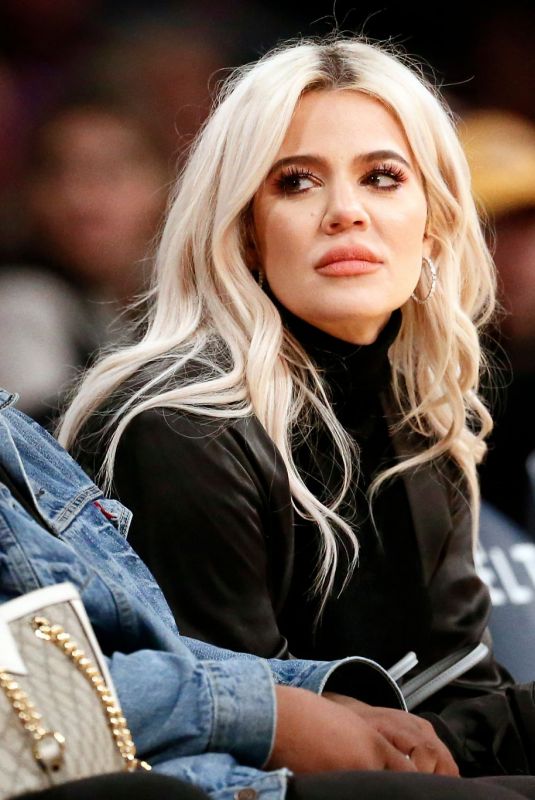 KHLOE KARDASHIAN at Cavaliers vs LA Lakers Game in Los Angeles 01/13/2019