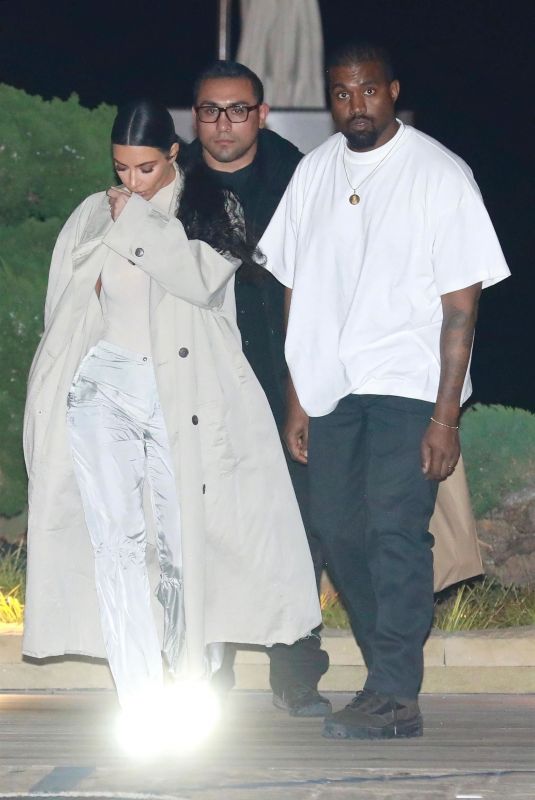 KIM KARDASHIAN and Kanye West Leaves Nobu in Malibu 01/30/2019