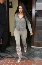 KIM KARDASHIAN Out and About in Sherman Oaks 01/07/2019