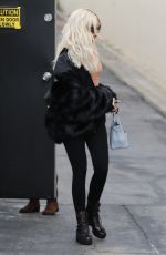 KOURTNEY KARDASHIAN Leaves a Studio in Calabasas 01/11/2019