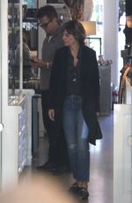 LISA RINNA and Harry Hamlin Out for Lunch in Los Angeles 01/19/2019
